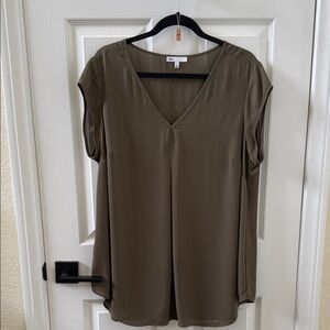 DR2 Olive V-Neck Blouse